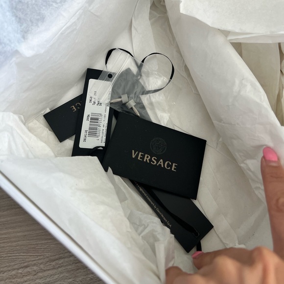 Stunning VERSACE Suede Chrome Pumps - Picture 7 of 8